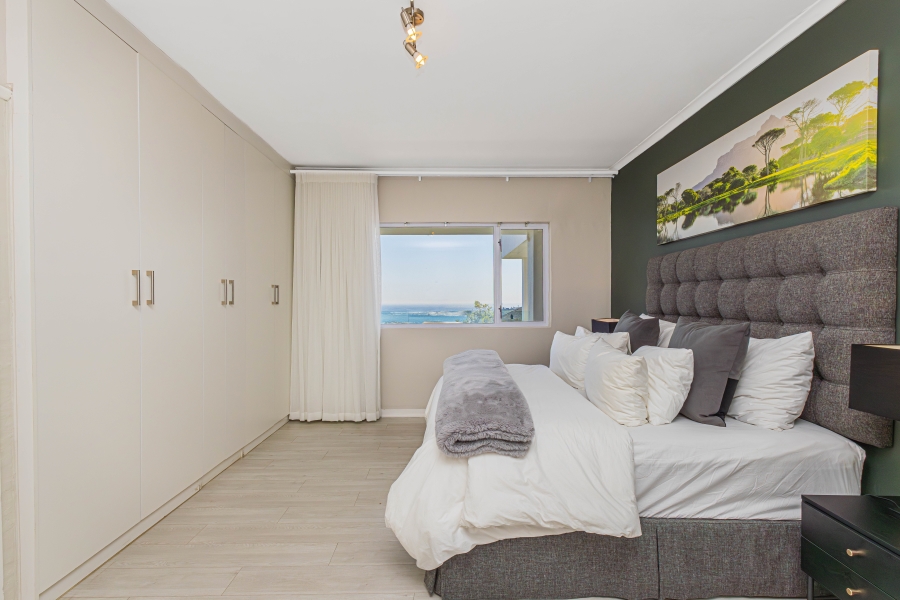 To Let 2 Bedroom Property for Rent in Camps Bay Western Cape